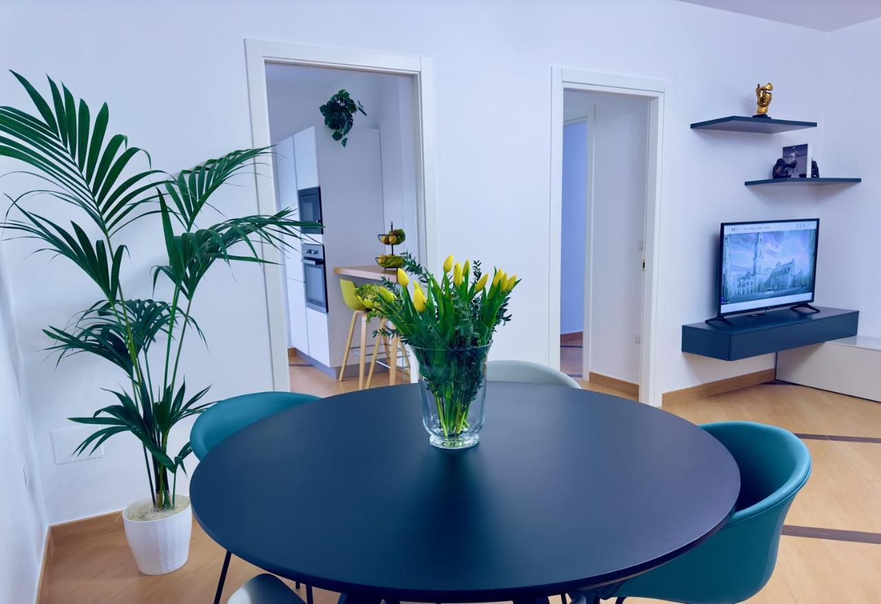 Salento Sweet Home - Obelisco Luxury Apartment Lecce Exterior photo